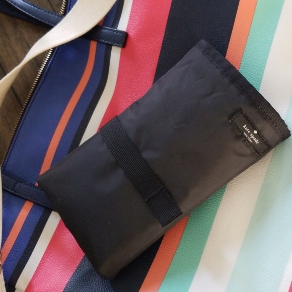 Kate Spade Adaira Wellesley Tropical Stripe - Picture 5 of 7